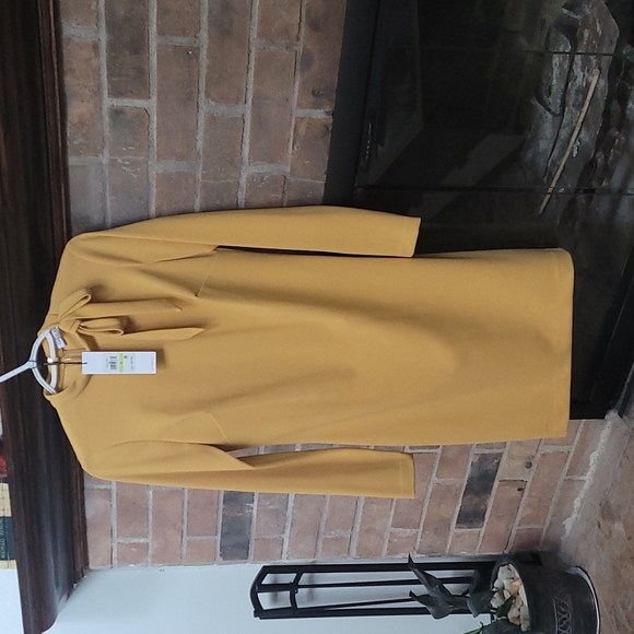 Calvin Klein Long Sleeve Bow Tie Yellow Sheath Dress Size 4 - Picture 2 of 12